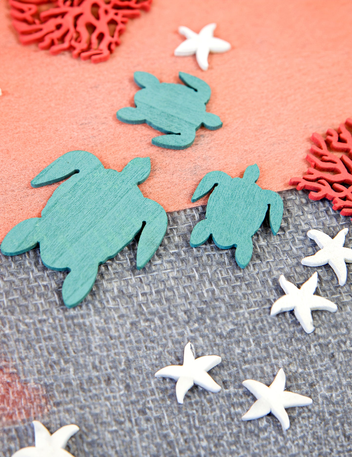 10 fa konfetti kék tengeri teknős 5,5 és 3 cm