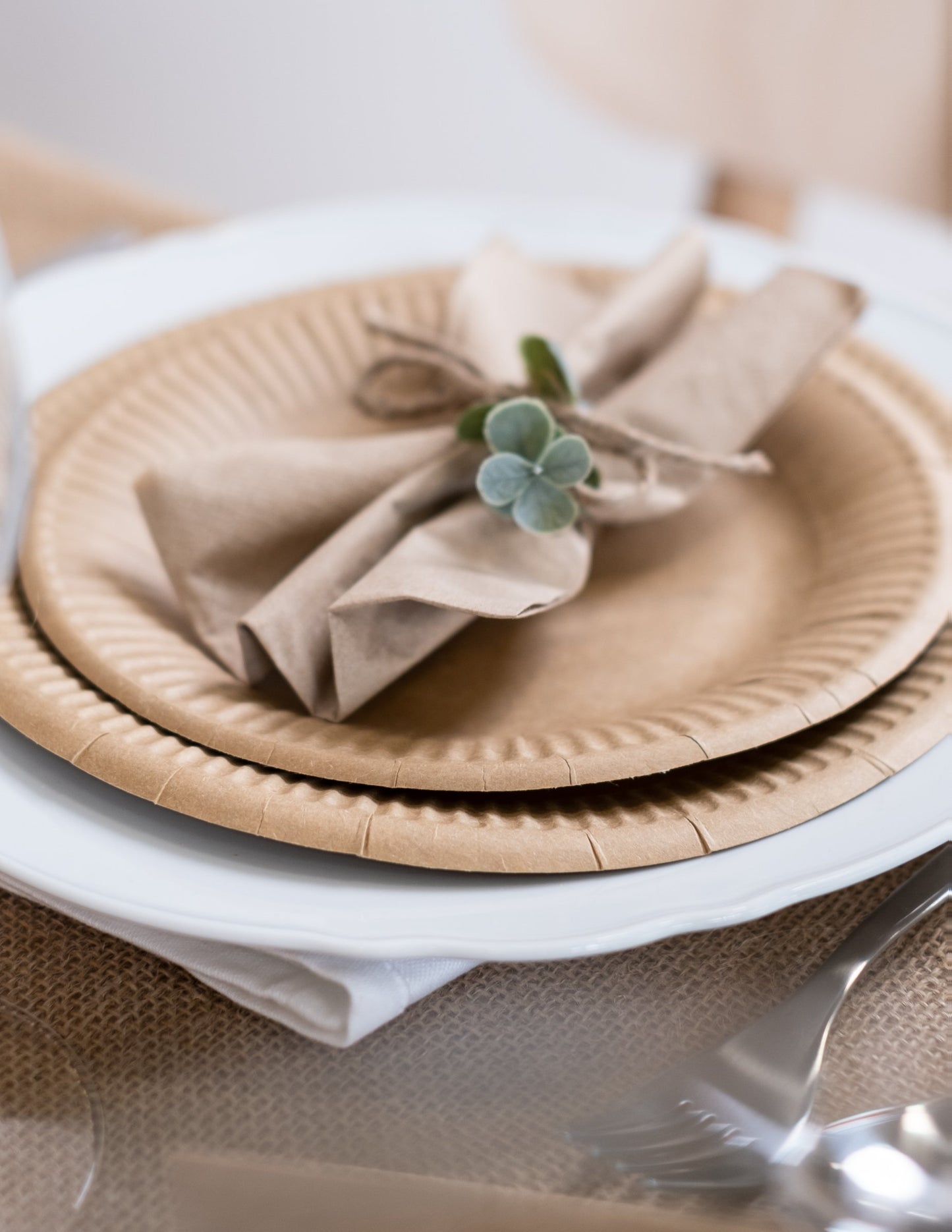 10 db kis kraftpapír tányér 18 cm újrahasznosítható