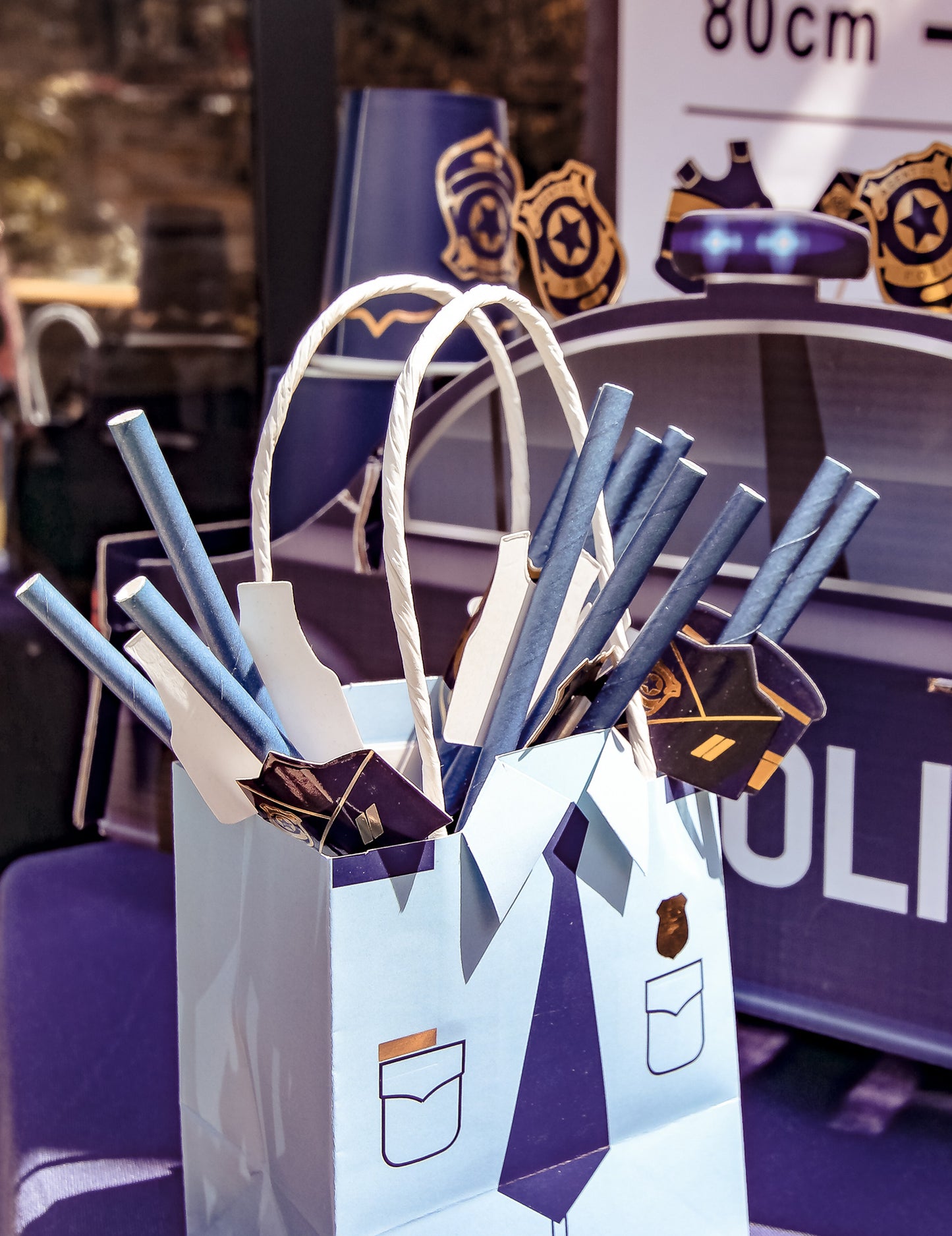 12 szalma haditengerészet és arany 19,5 cm