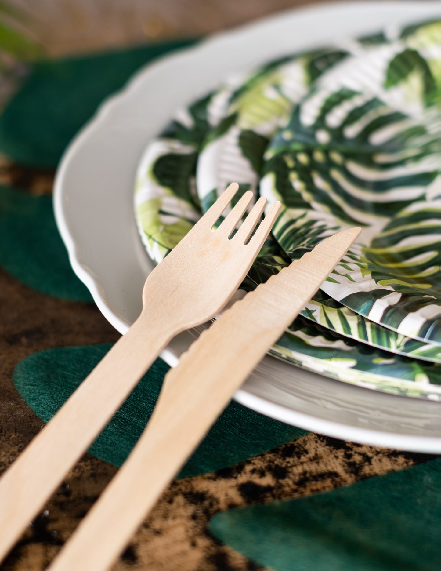 18 fa evőeszköz 16 cm