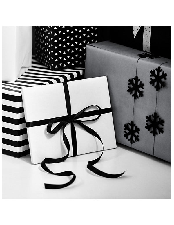 2 fekete hópehely girland 180 cm karácsonyi