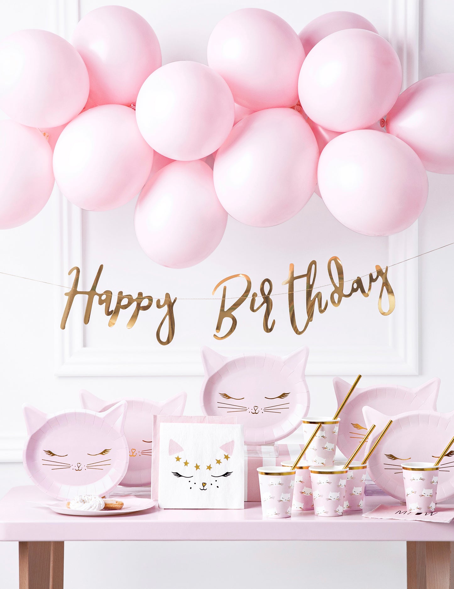 20 fehér cica papír törülköző 33 x 33 cm