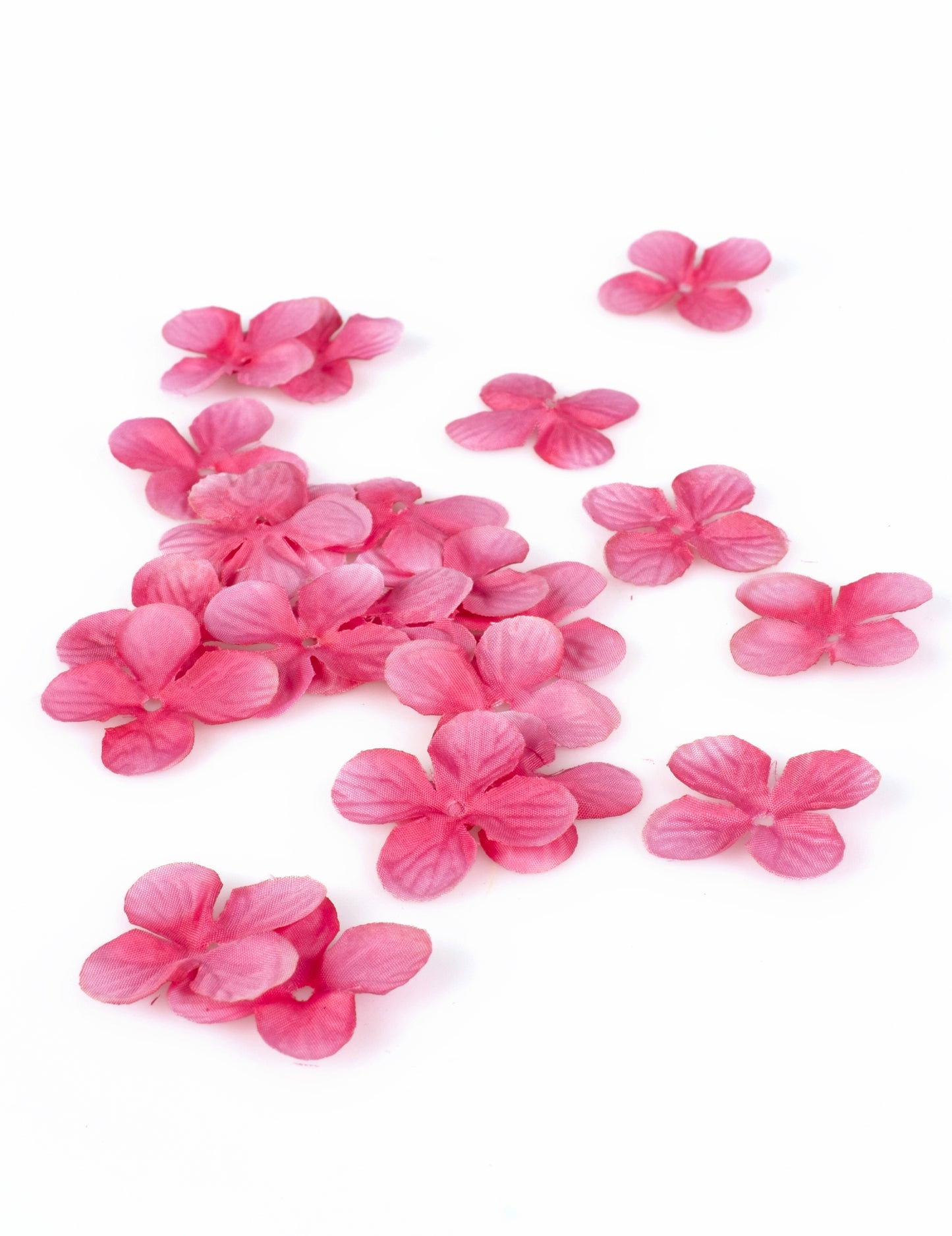 24 fukszia virágszirm asztaldísz 3 cm szövet