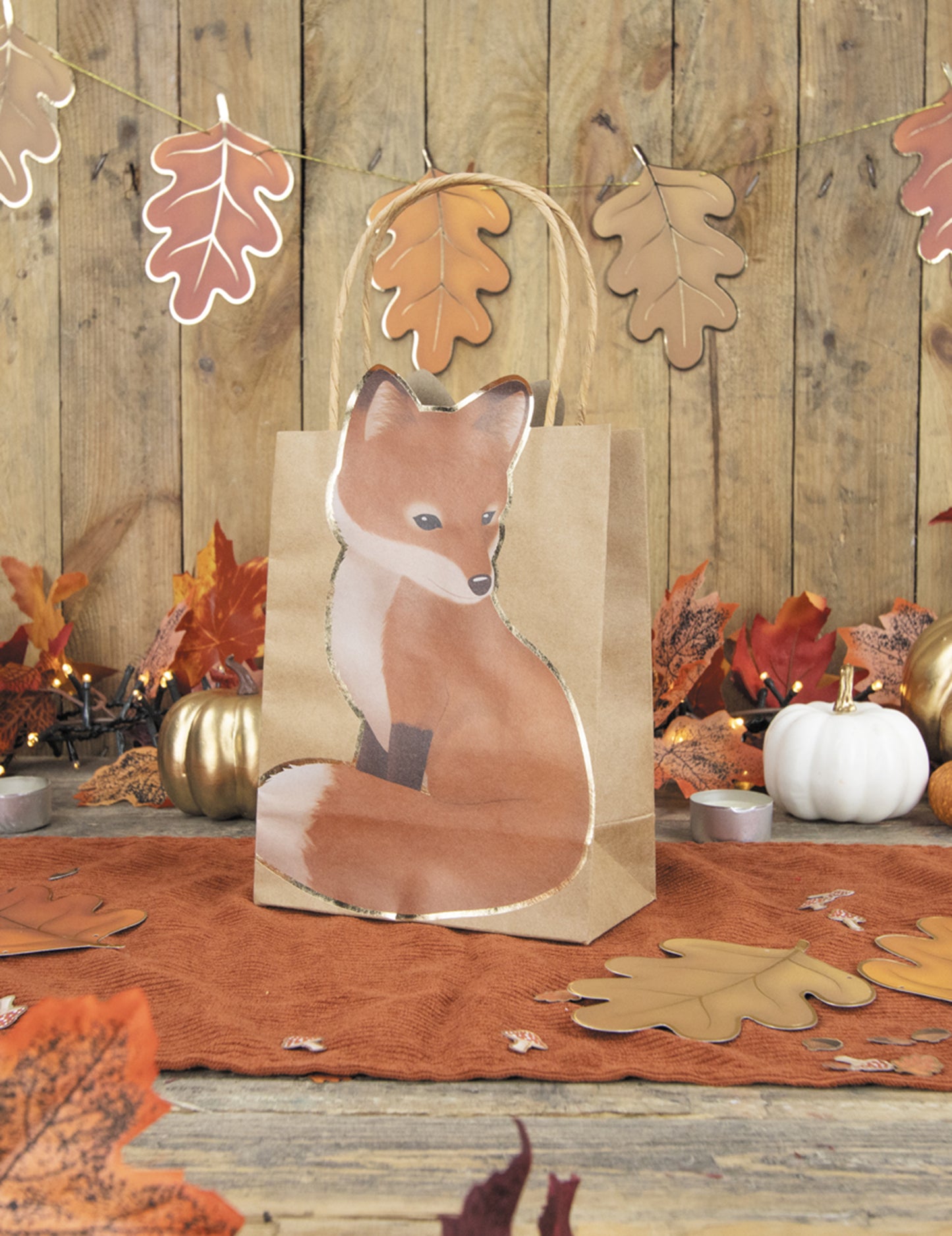4 db kraft ajándéktasak erdei róka mintával, 28 x 15 cm cm fogantyúkkal