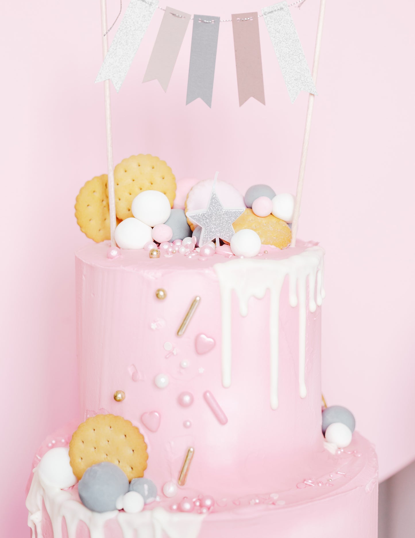 5 születésnapi gyertya a csillogó ezüst csillagokon 3,5 cm