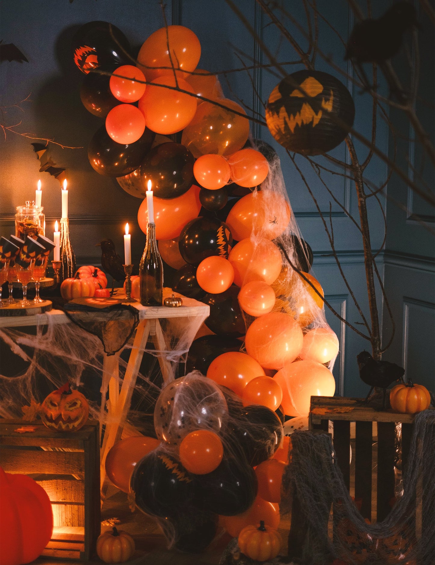 50 fekete és narancs halloween 30 cm