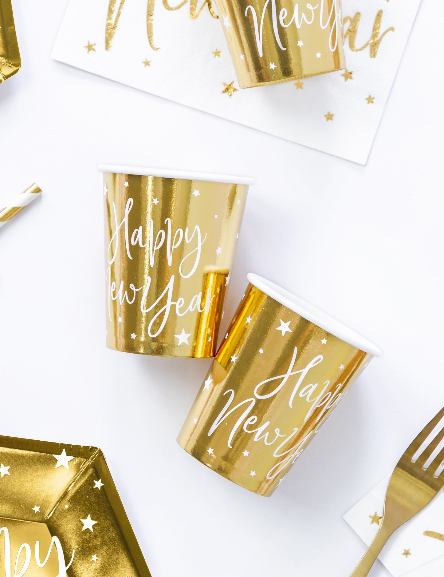 6 Boldog új évet arany 220 ml -es kartonpoharak