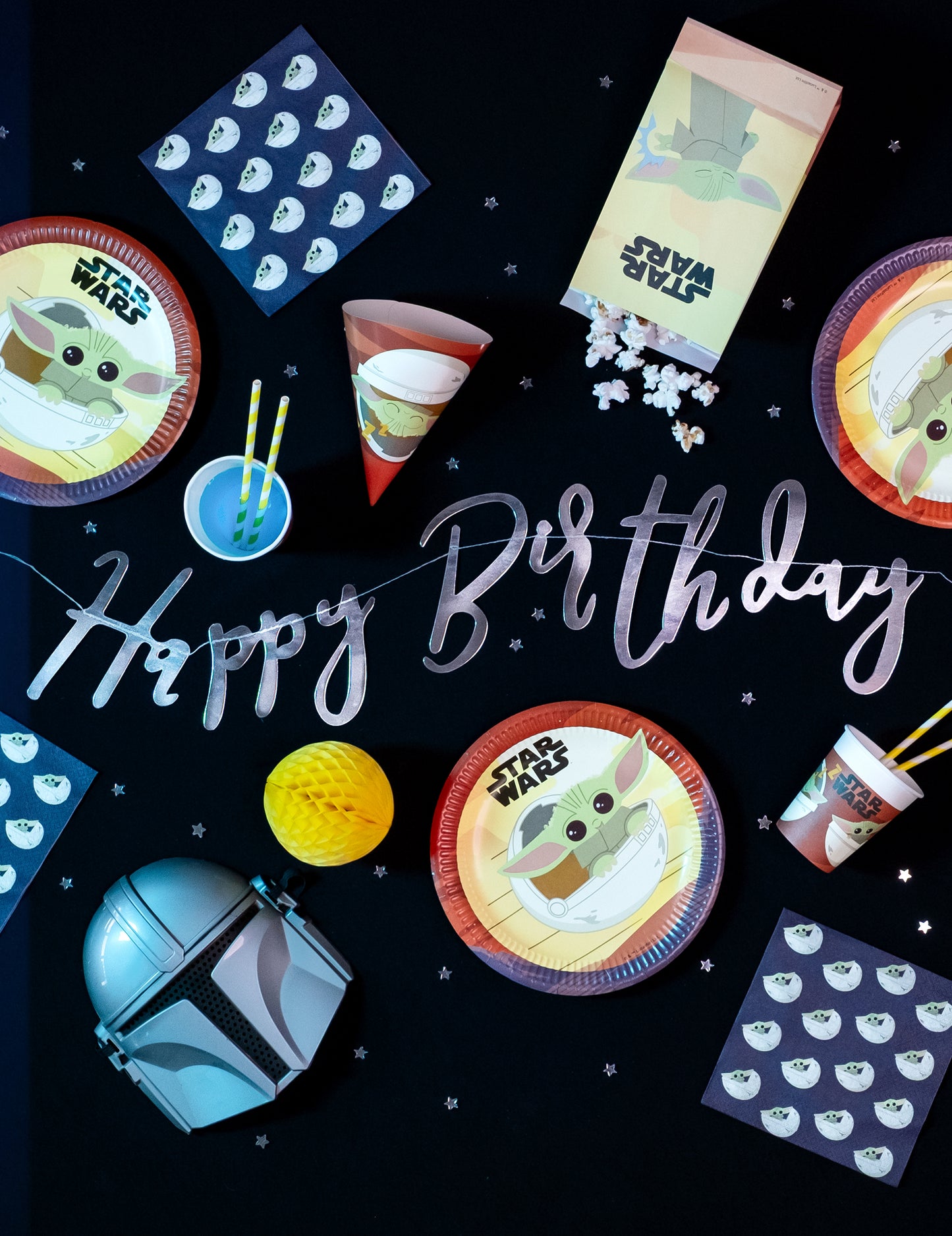 8 db Baby Yoda, a mandalóri™ papírtányér 23 cm