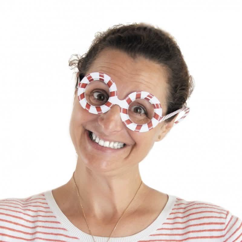 Piros és fehér csíkos, kerek, 8 darabos vicces, kartonból készült Sweety Xmas szemüvegek karácsonyra