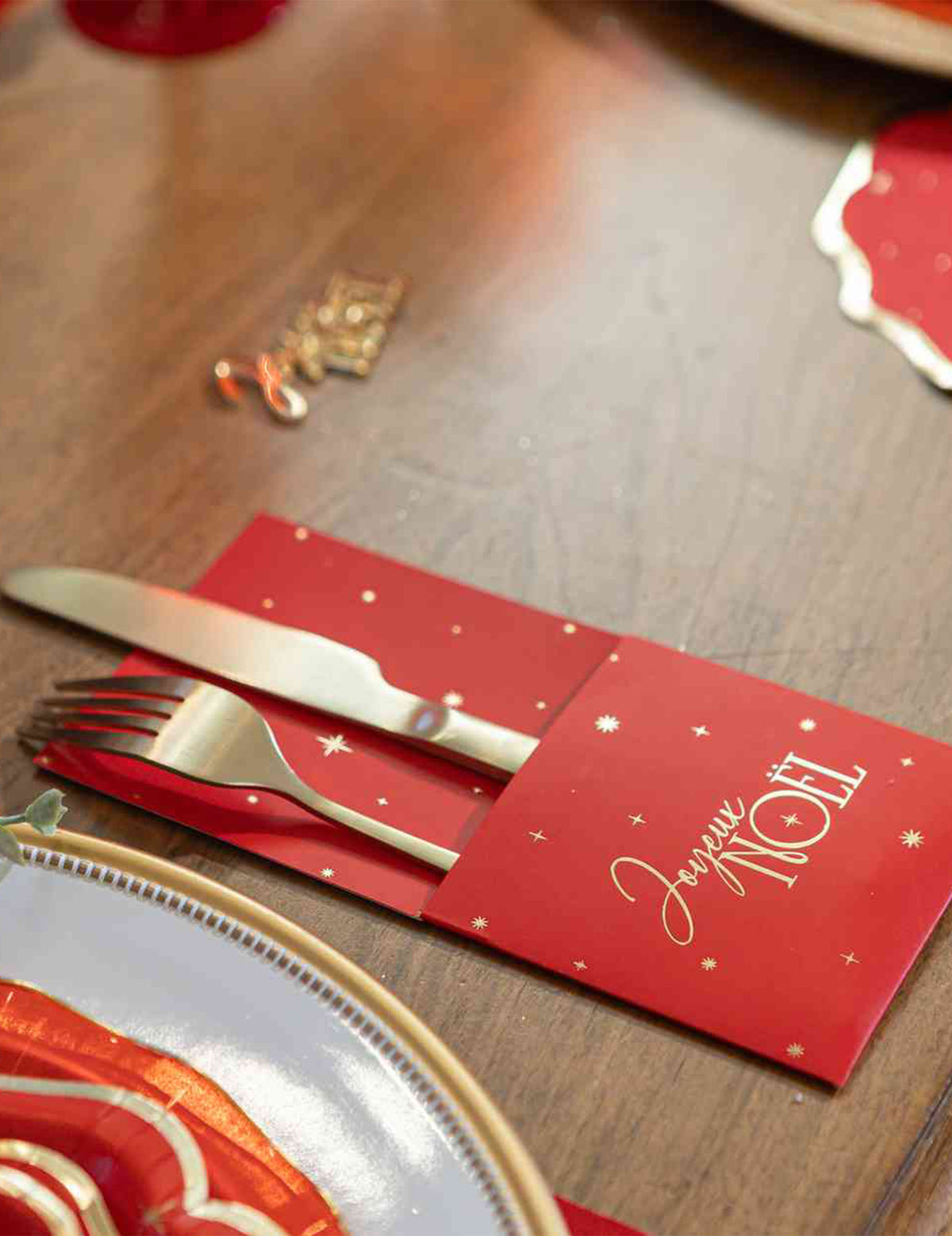 8 porte-couverts Joyeux Noël L'Intemporel rouge et or 10 x 20 cm