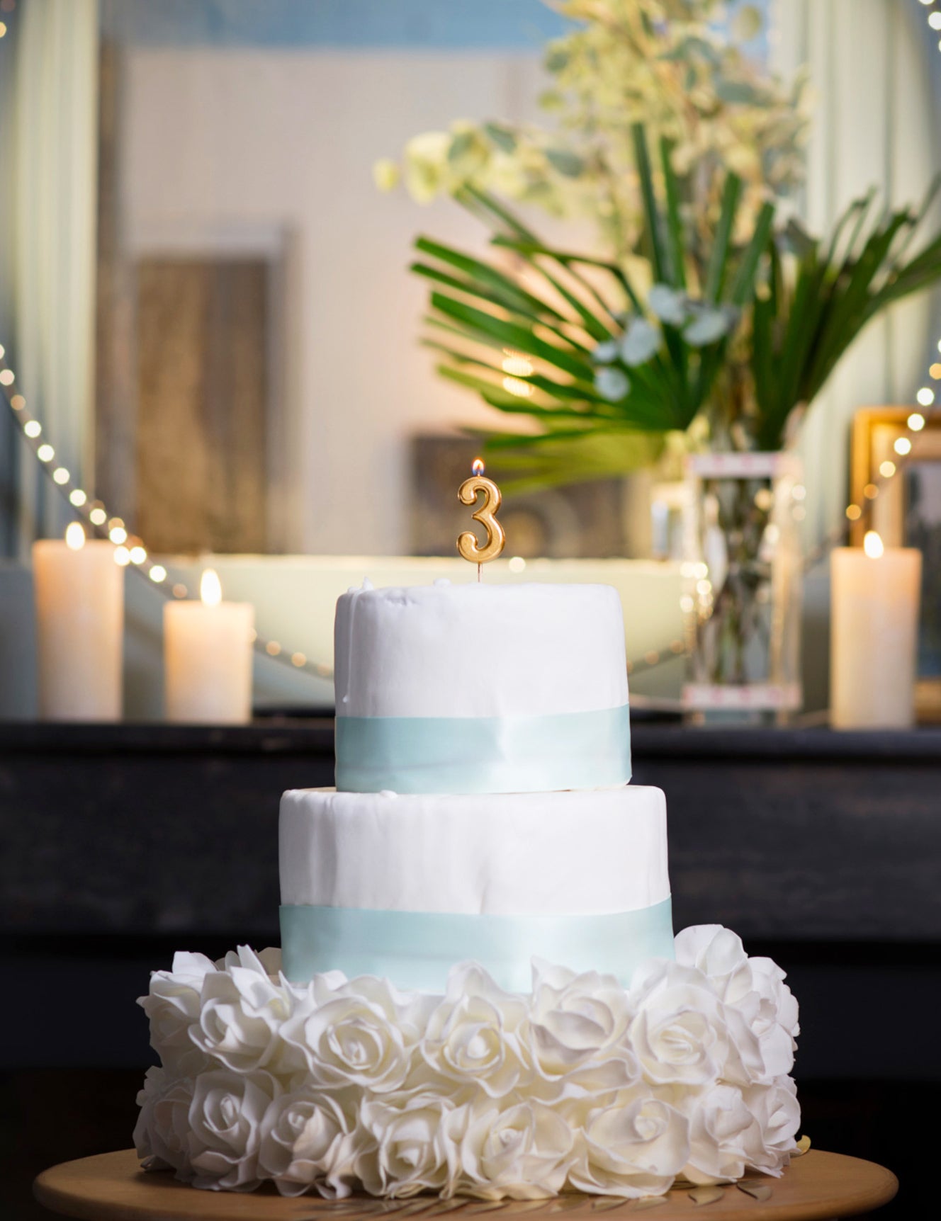 Metálarany 3-as számú születésnapi gyertya 4.3 cm tortához