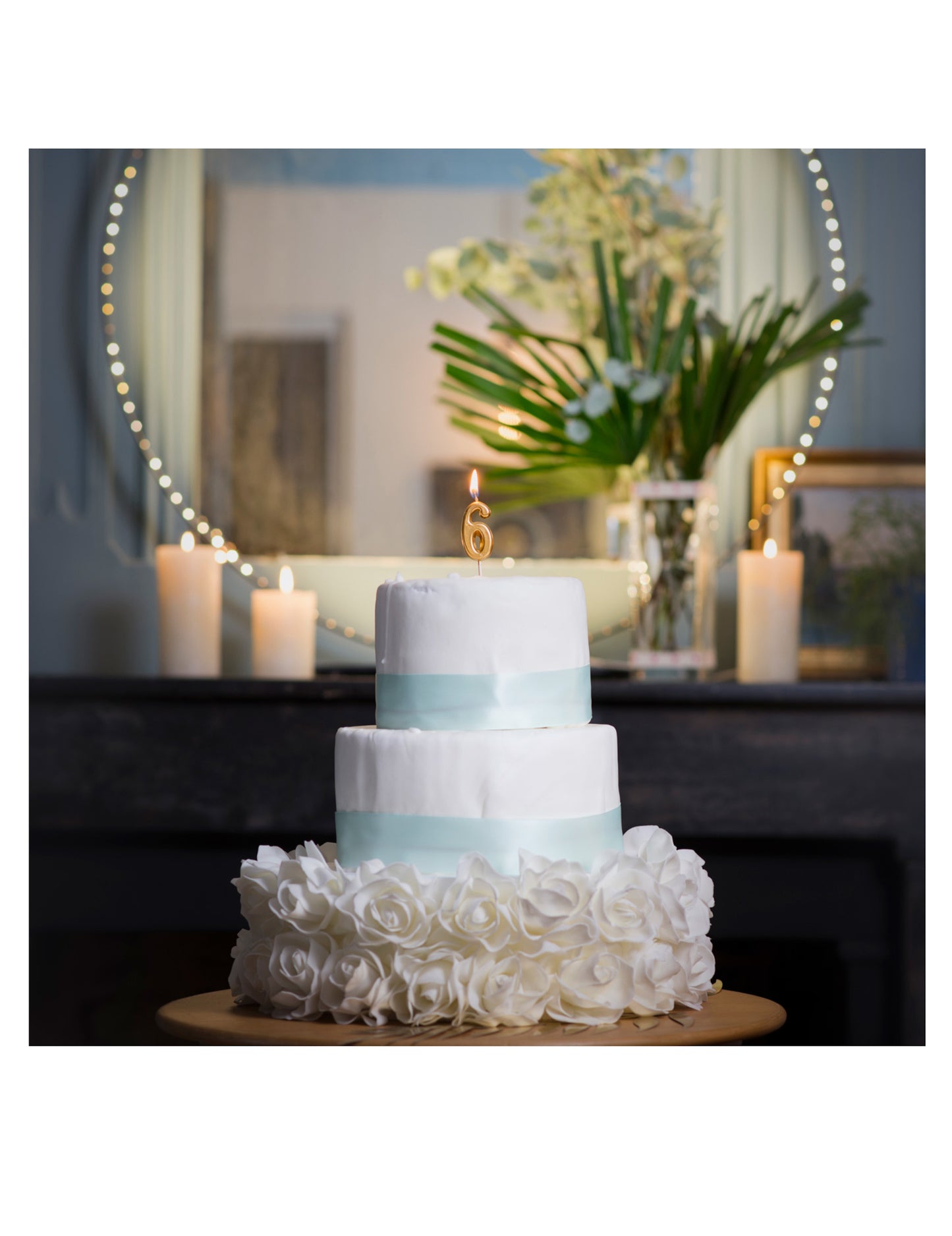 Metálarany 6-os születésnapi gyertya 4.3 cm csúccsal