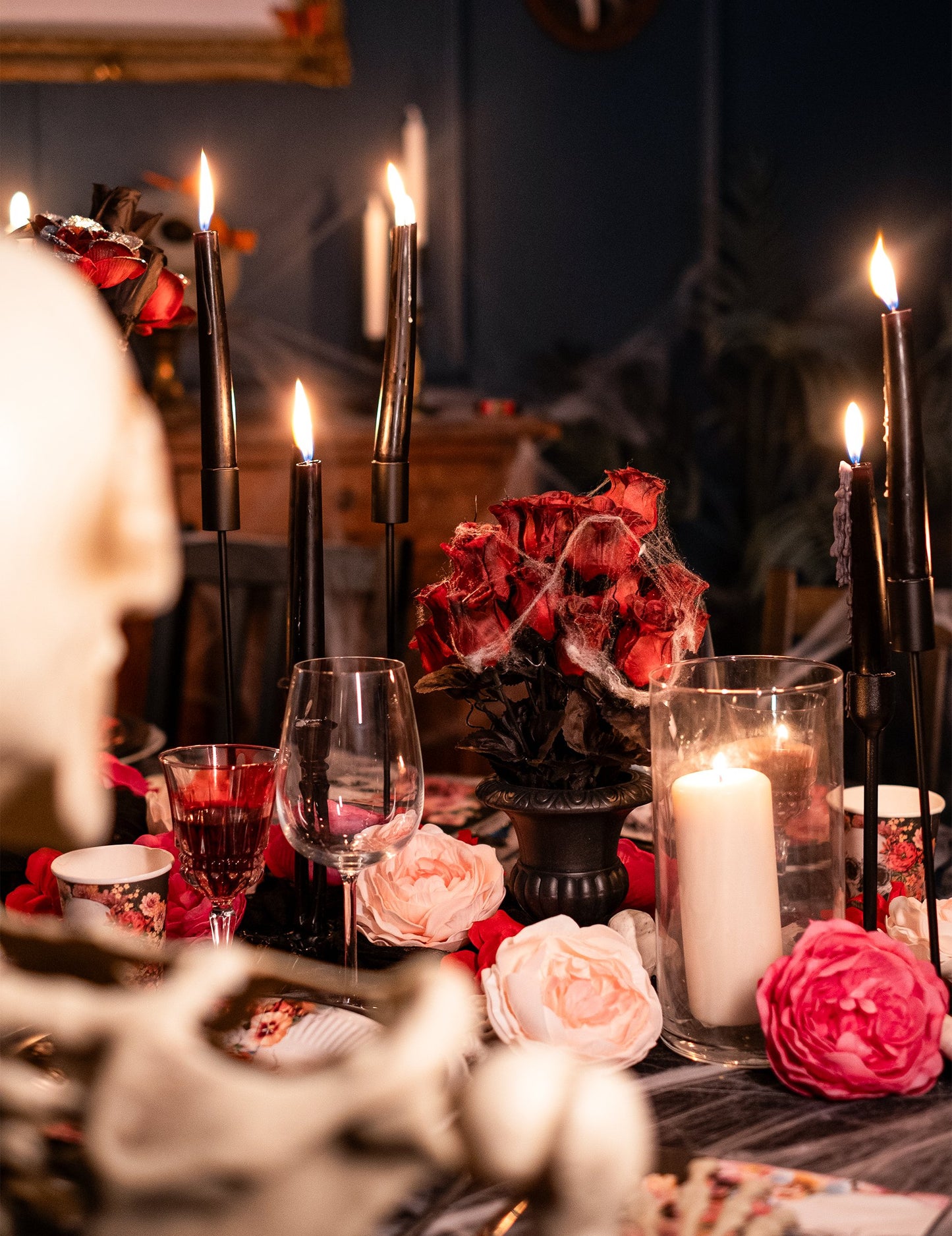 Piros rózsaszín csokor pók vászon 35 cm -es halloween