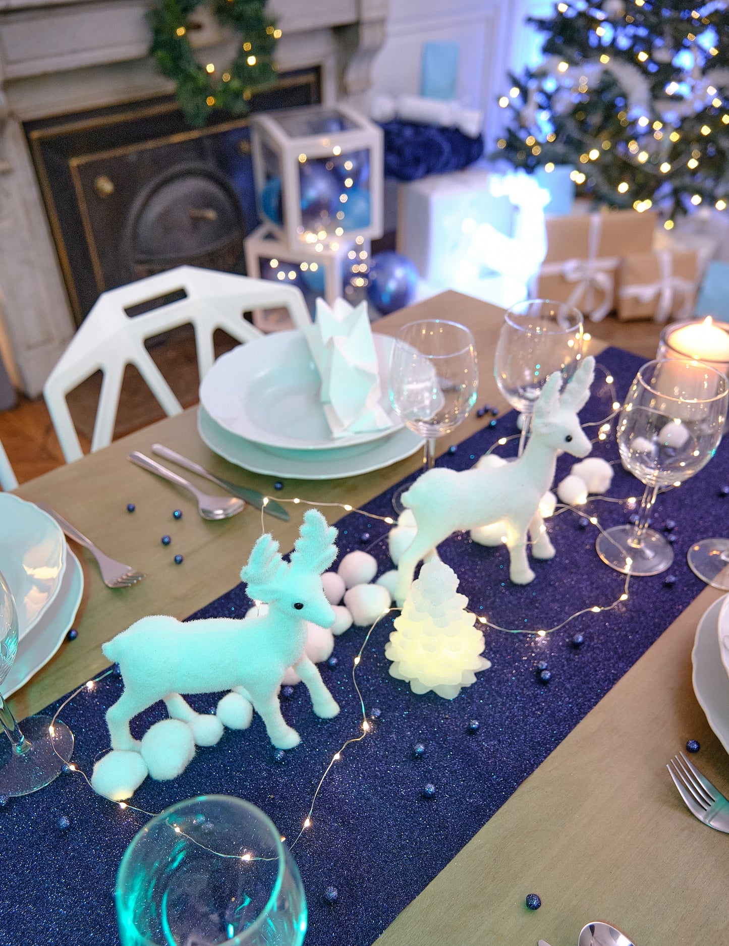 Csillogó sötétkék flitteres asztali futó 28 cm 3 méter