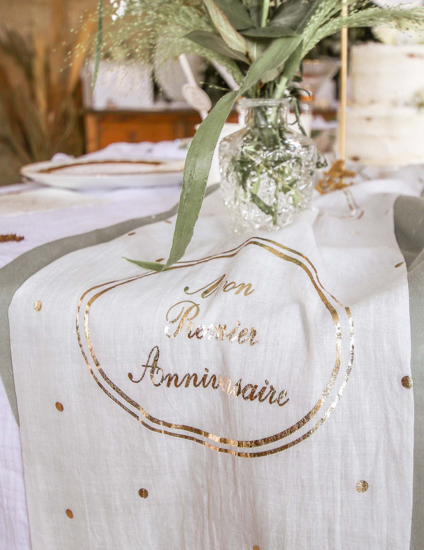 Pamut gézből készült asztali futó, az első születésnapomra, fehér és arany, 28 cm 5 méter
