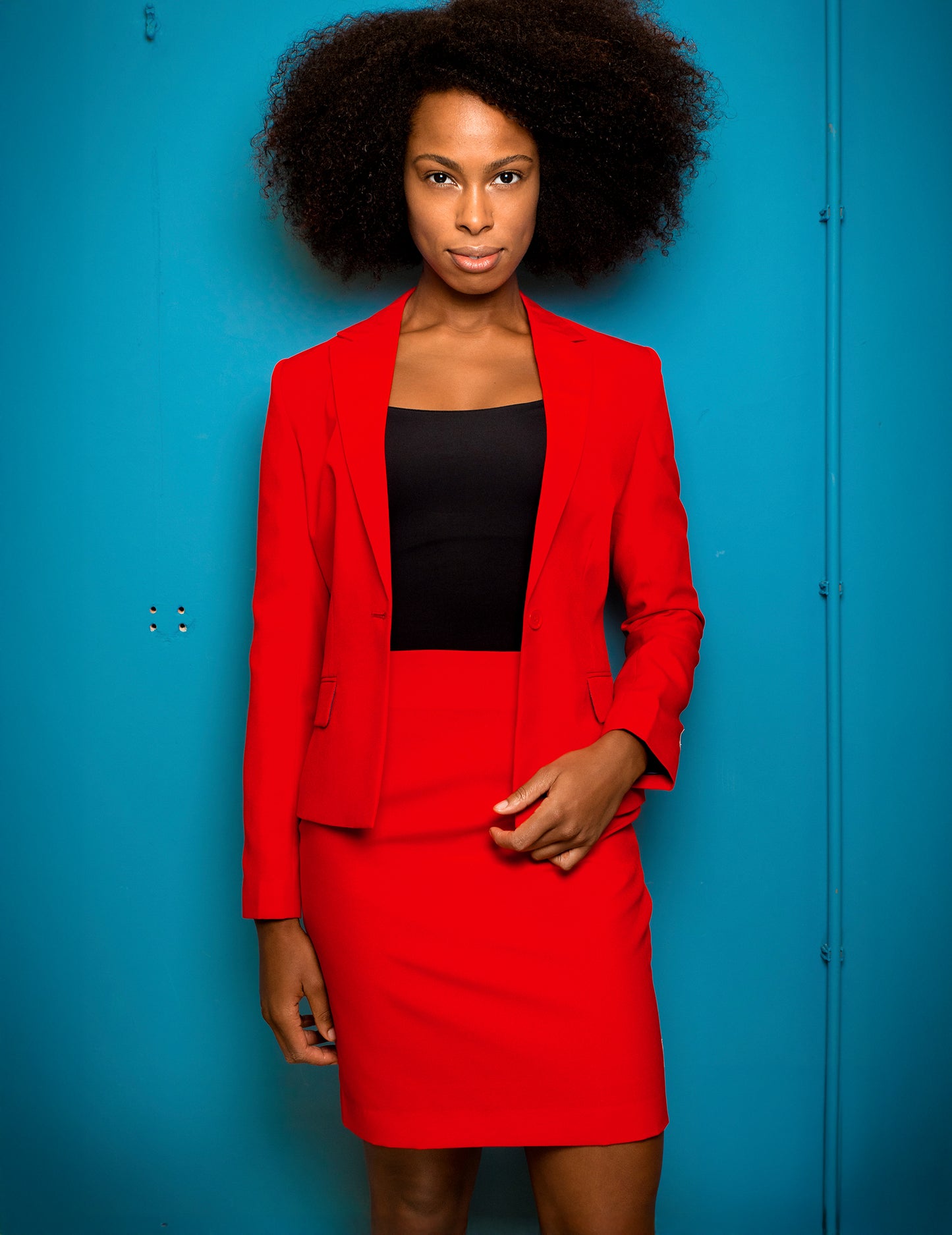 Mrs. jelmez. Piros ellenállt nő