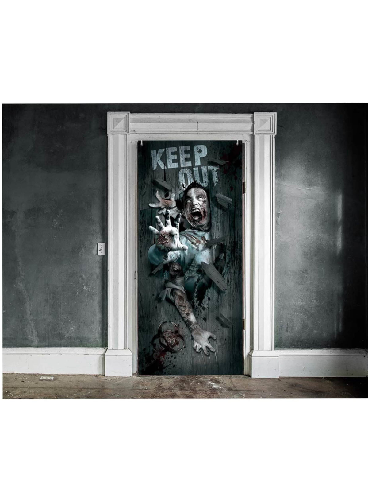 Szürke Halloween zombikos ajtódísz Keep Out felirattal és véres kezekkel