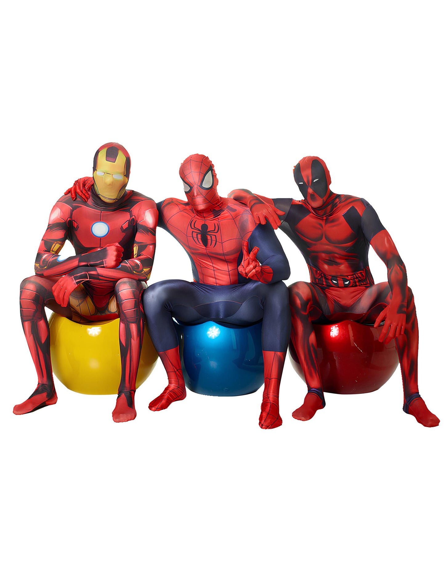 Pose en groupe avec Iron Man et Spider-Man du déguisement Morphsuits Deadpool pour adulte