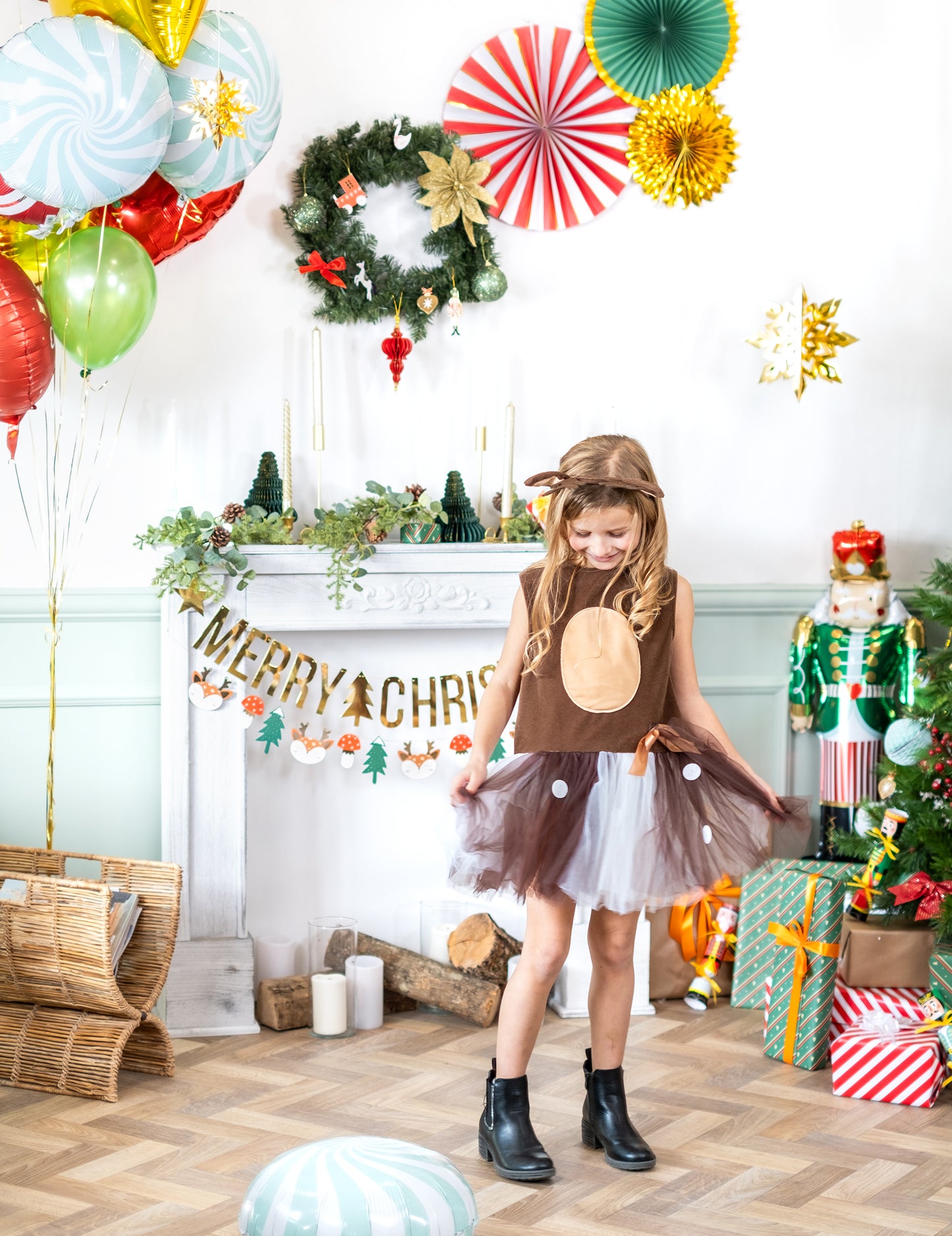 Kis álruhás rénszarvas tutu lány