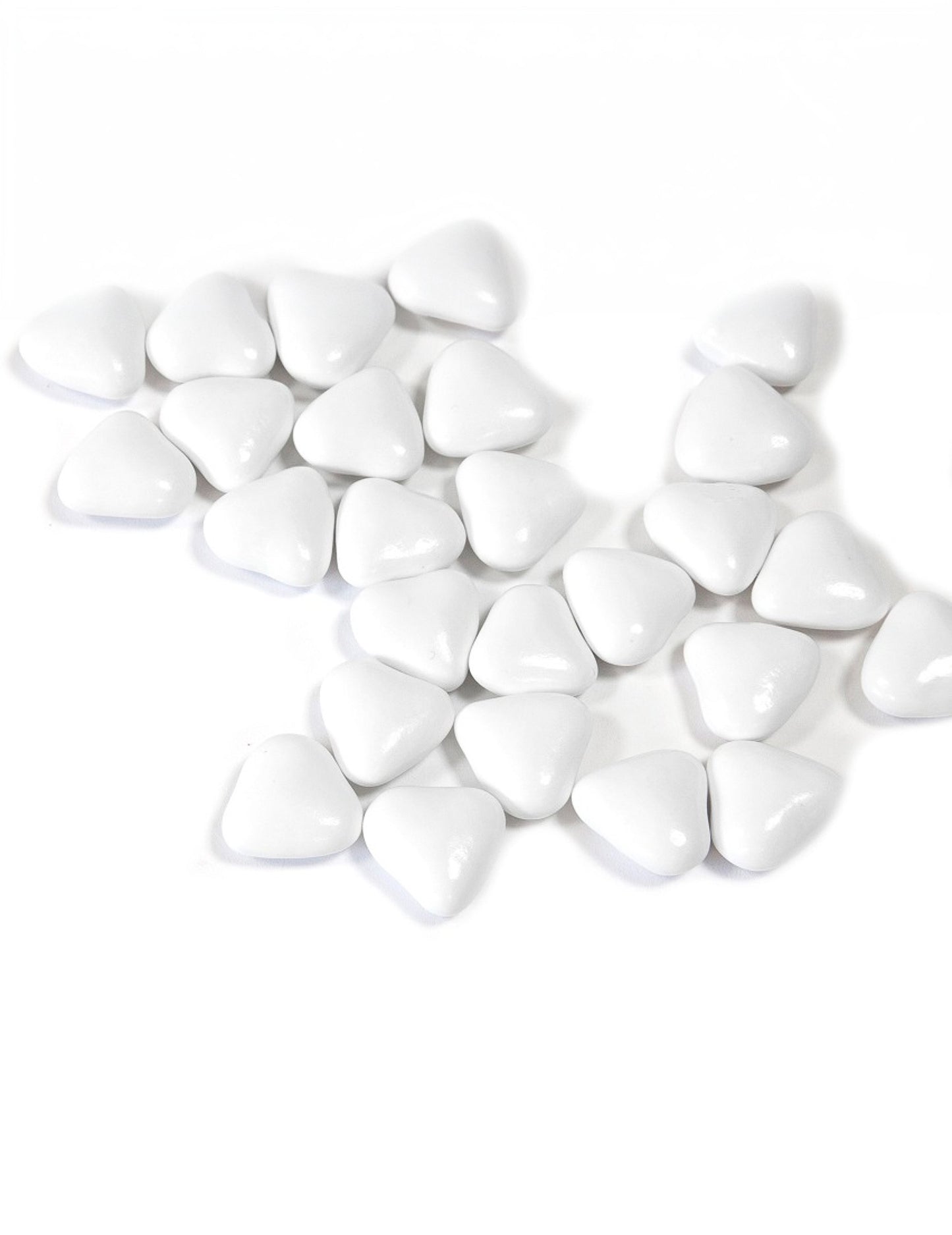 Mini szíves fehér csokis dragée 250 g esküvőre, elsőáldozásra