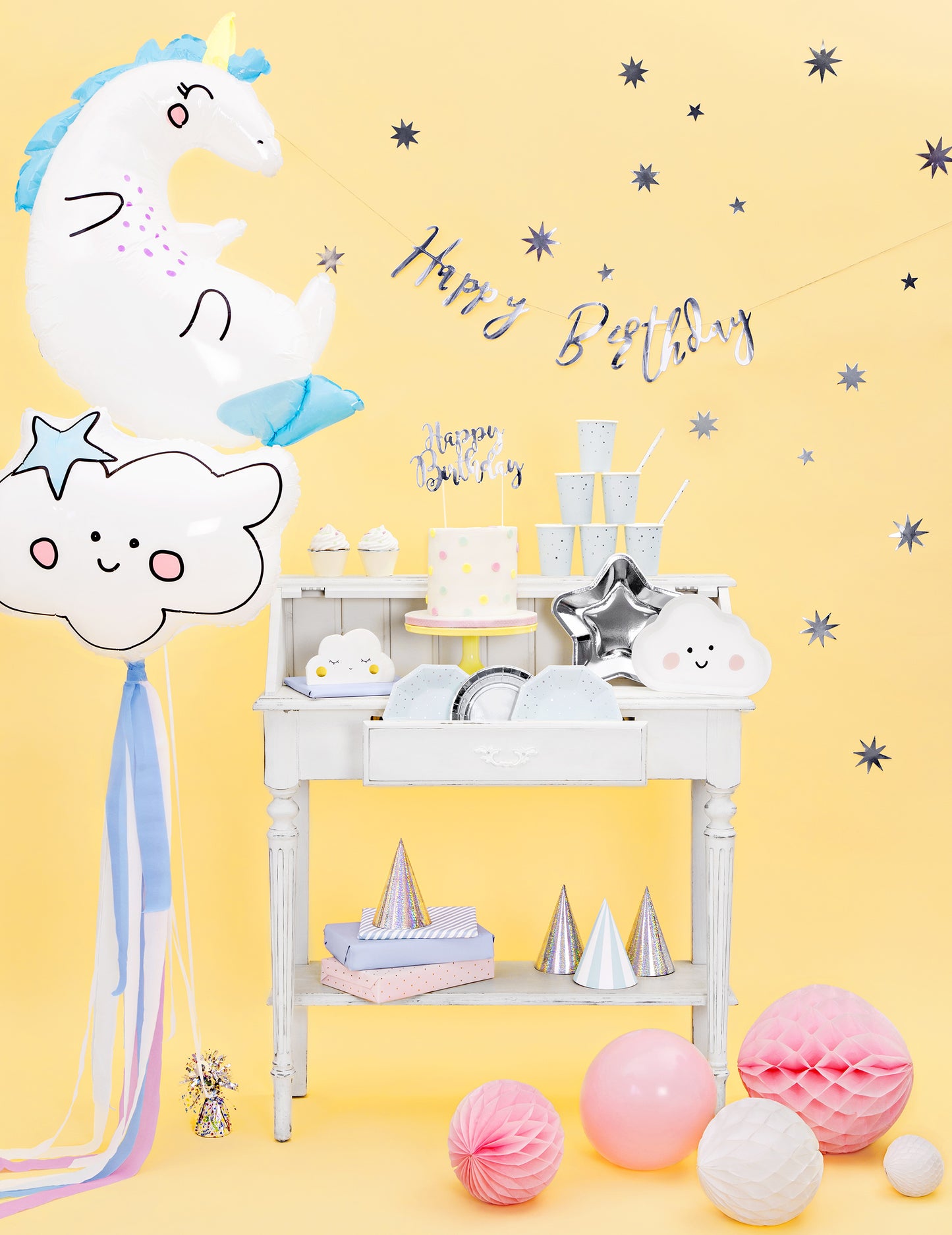 Metál ezüst "Boldog születésnapot" kartonfüzér, 16,5 x 62 cm cm parti dekorációk