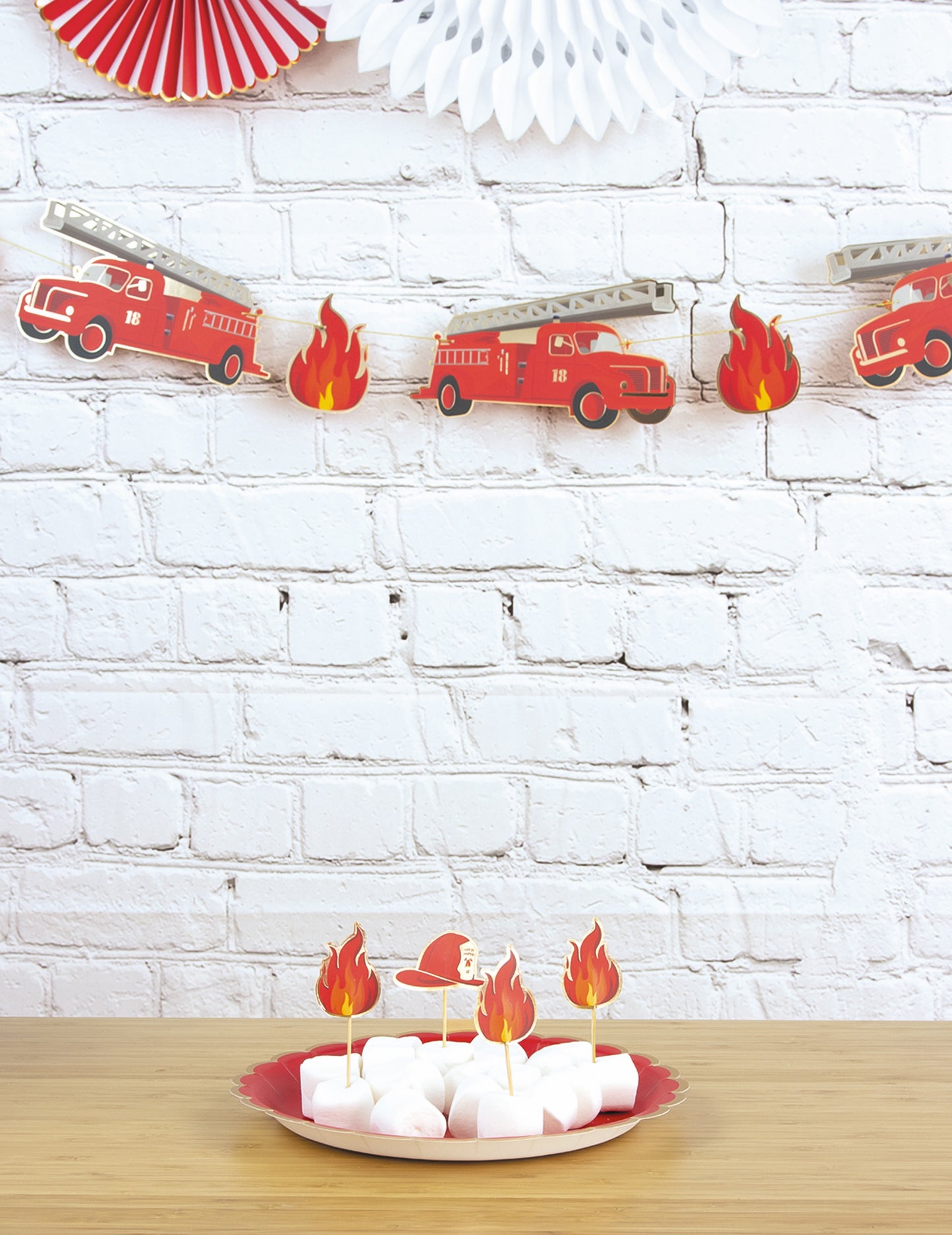 Tűzoltó karton koszorú 3 m