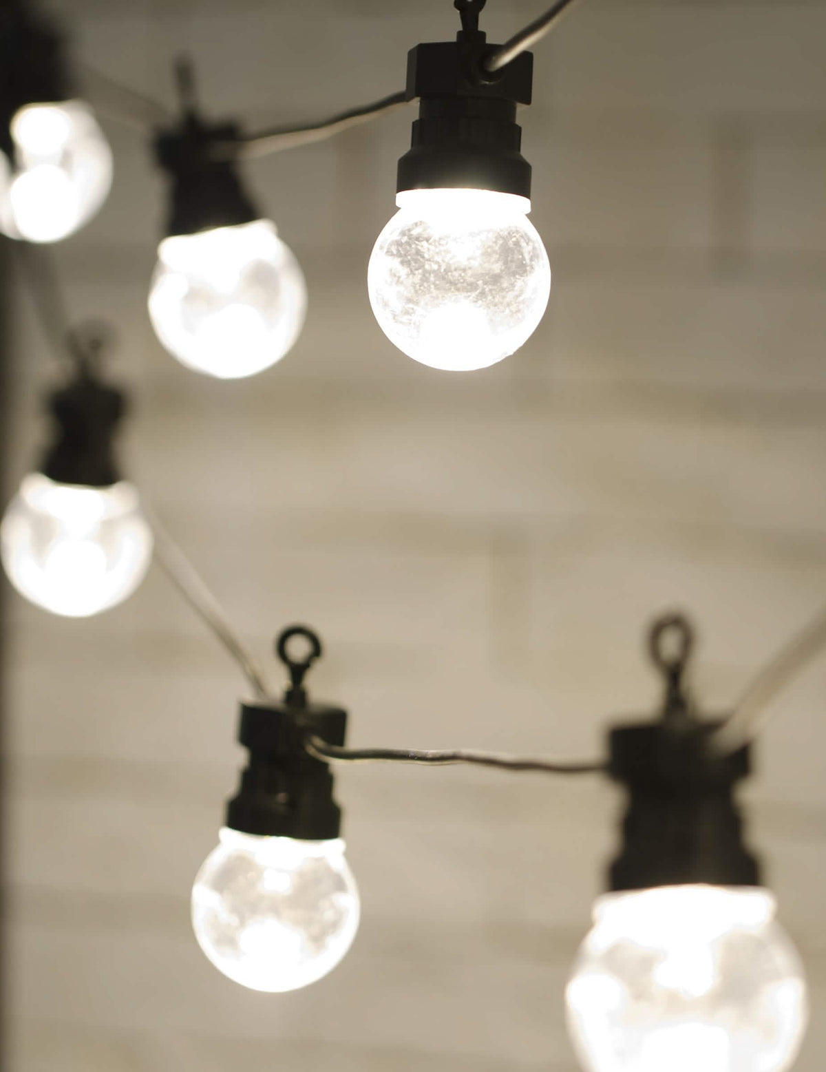 Fekete LED guinguette fényfüzér 5 m