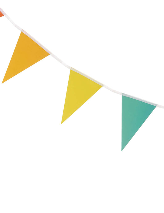 Détail des fanions de la guirlande petits fanions pour fête