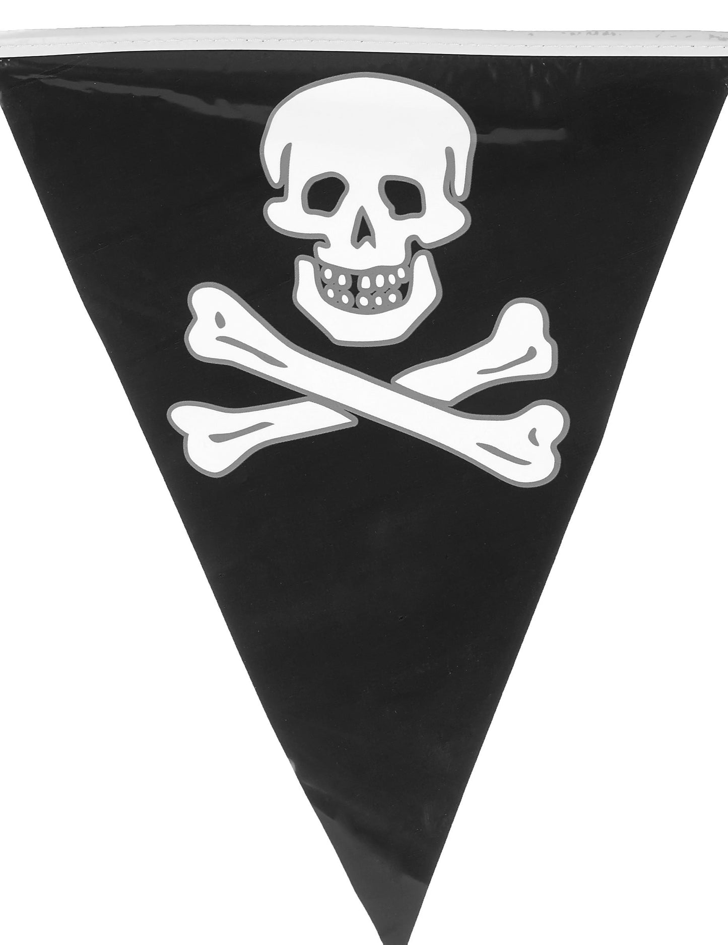 Közelkép egy piráta koponya girland zászlójáról