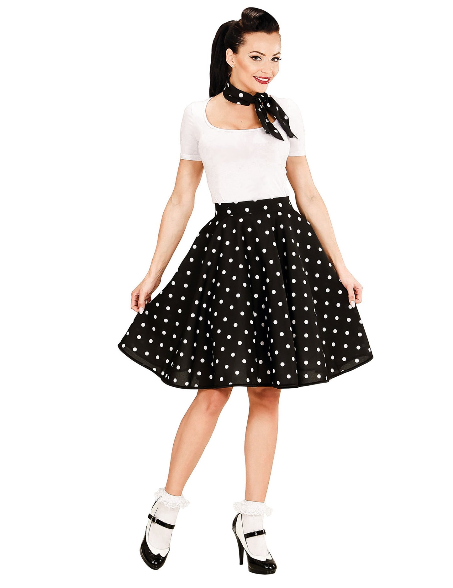 Fekete szoknya és sál az 1950 -es évek nő számára