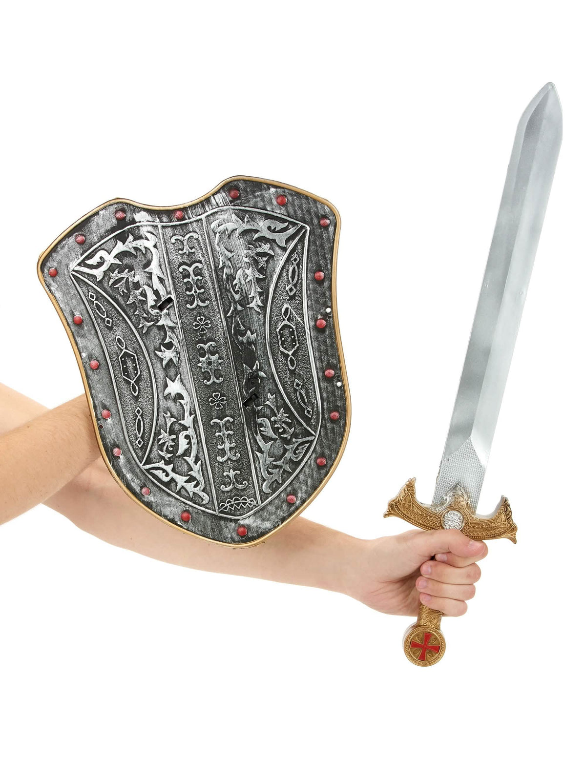 Közelkép a gyermek középkor lovag pajzs és kard készlet kardjáról és pajzsáról
