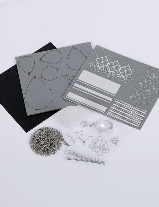 Détail du contenu du kit de création de bijoux parure chic