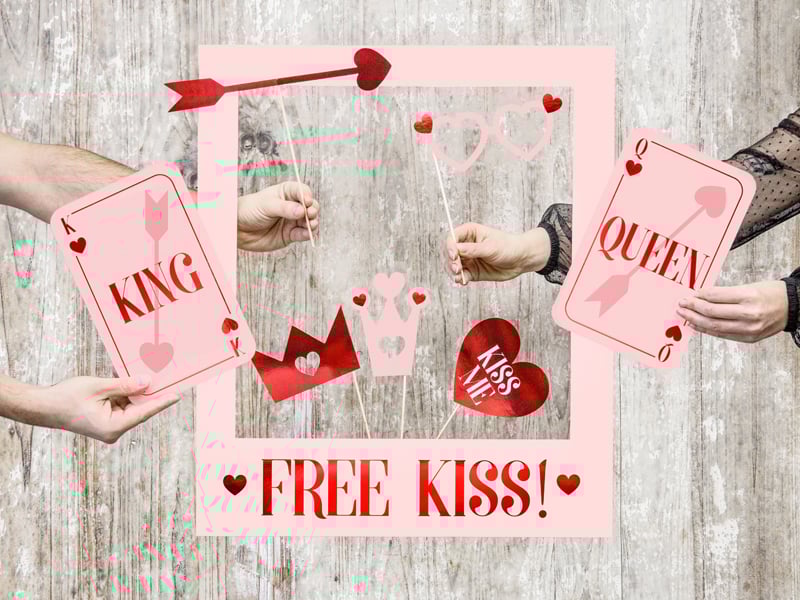 A Love Photobooth készlet a levegőben van 7 tartozékban