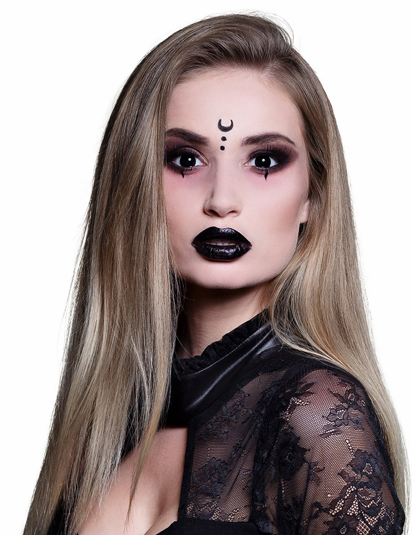 Fekete szemű fantázia lencsék viselése