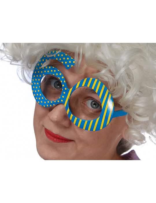 Elölnézetben, 60-as méretű szemüvegek
