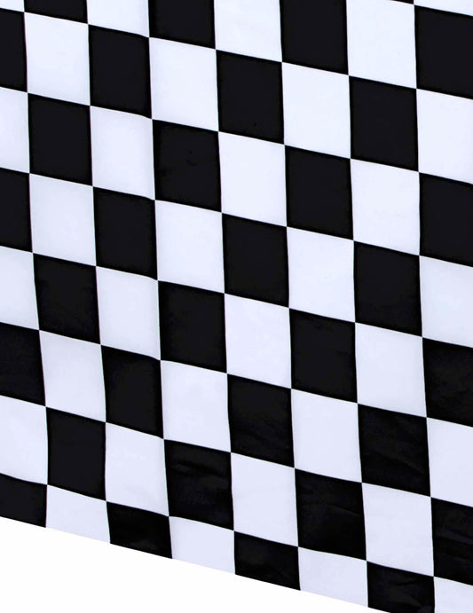 Détail du motif à damier de la nappe en plastique racing pour fête
