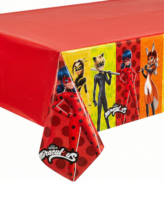 Piros Ladybug™ terítő 120 x 180 cm