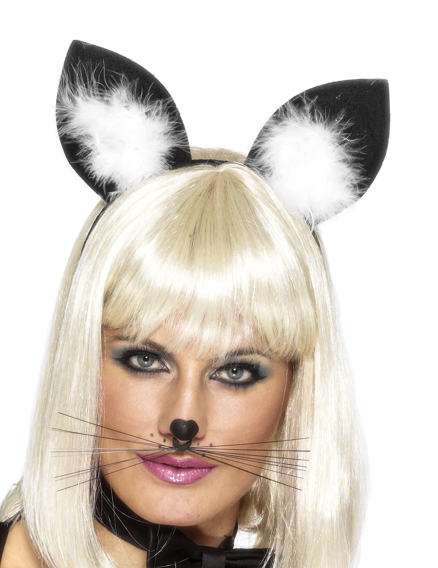 Fekete és fehér női macska fülek tollakkal