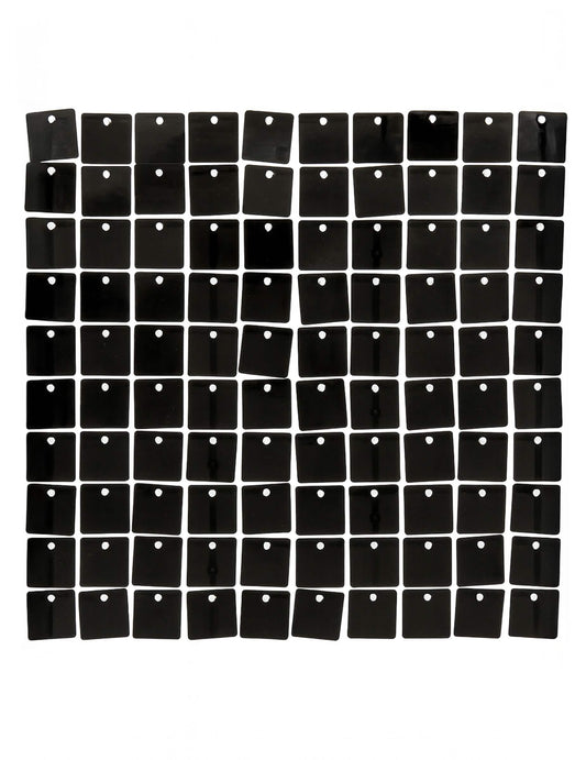 Détail des sequins noirs du panneau de fond noir brillant pour fête