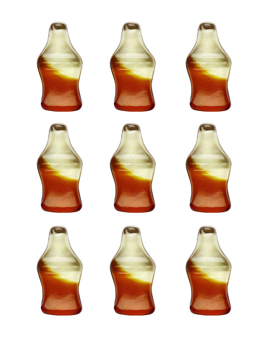 Détail des bonbons en forme de bouteille du sachet de bonbons Haribo Happy Cola