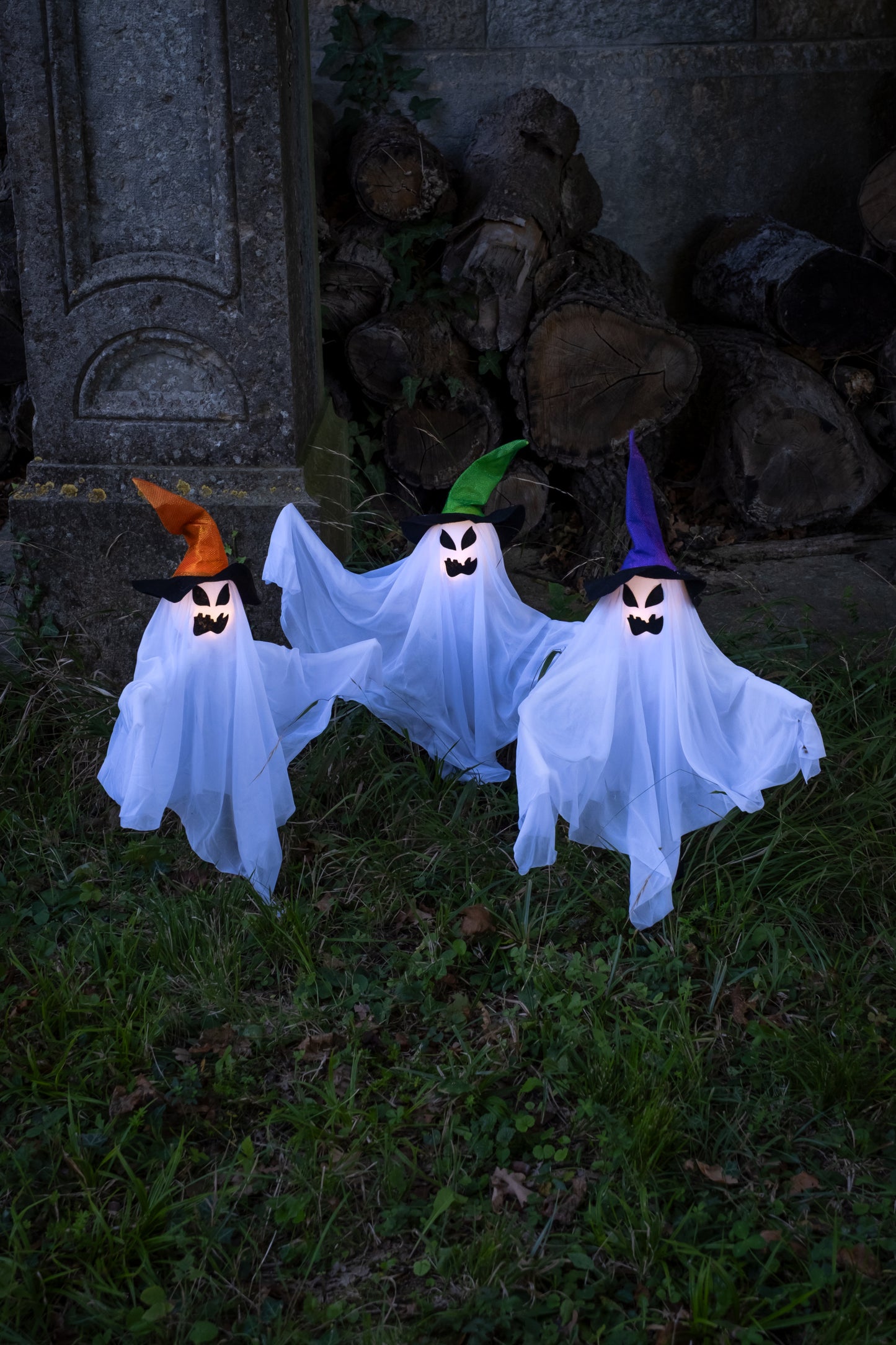 3 fényes szellem halmaza, téttel 68 cm