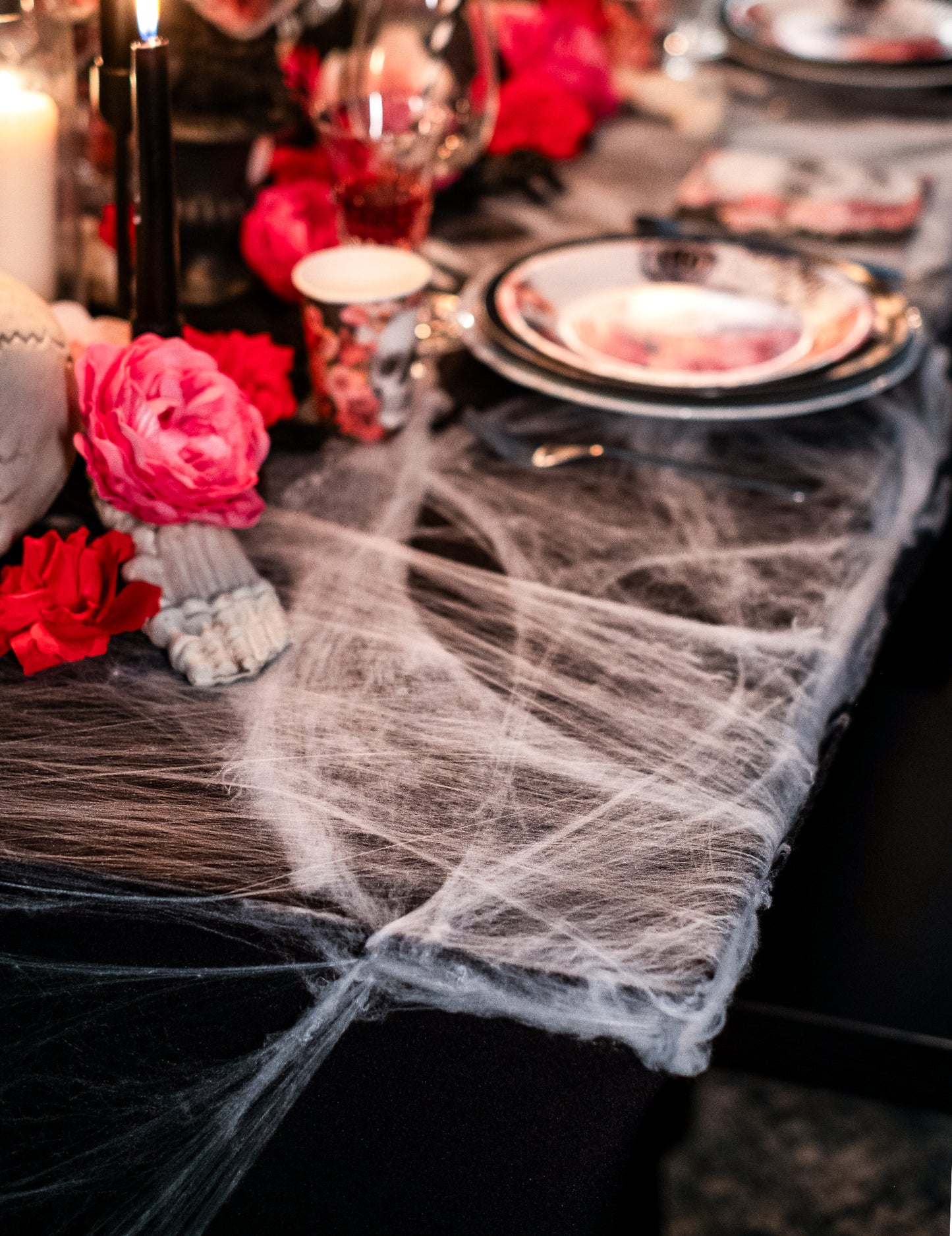 Fehér pókháló pókokkal 100 G Halloween