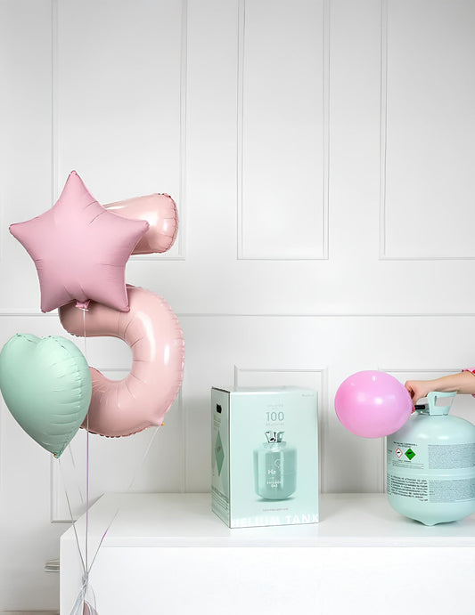 Mise en situation d'utilisation de la très grande bouteille d'hélium jusqu'à 90 ballons