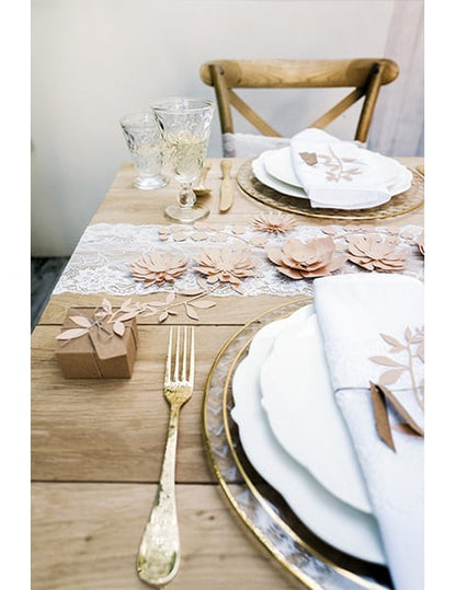 10 négyzet alakú kartondoboz 6 cm -es címkével