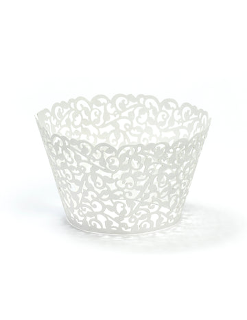 10 fehér csipkés cupcake szegély 5,5 x 8,5 cm, esküvői dekorációk