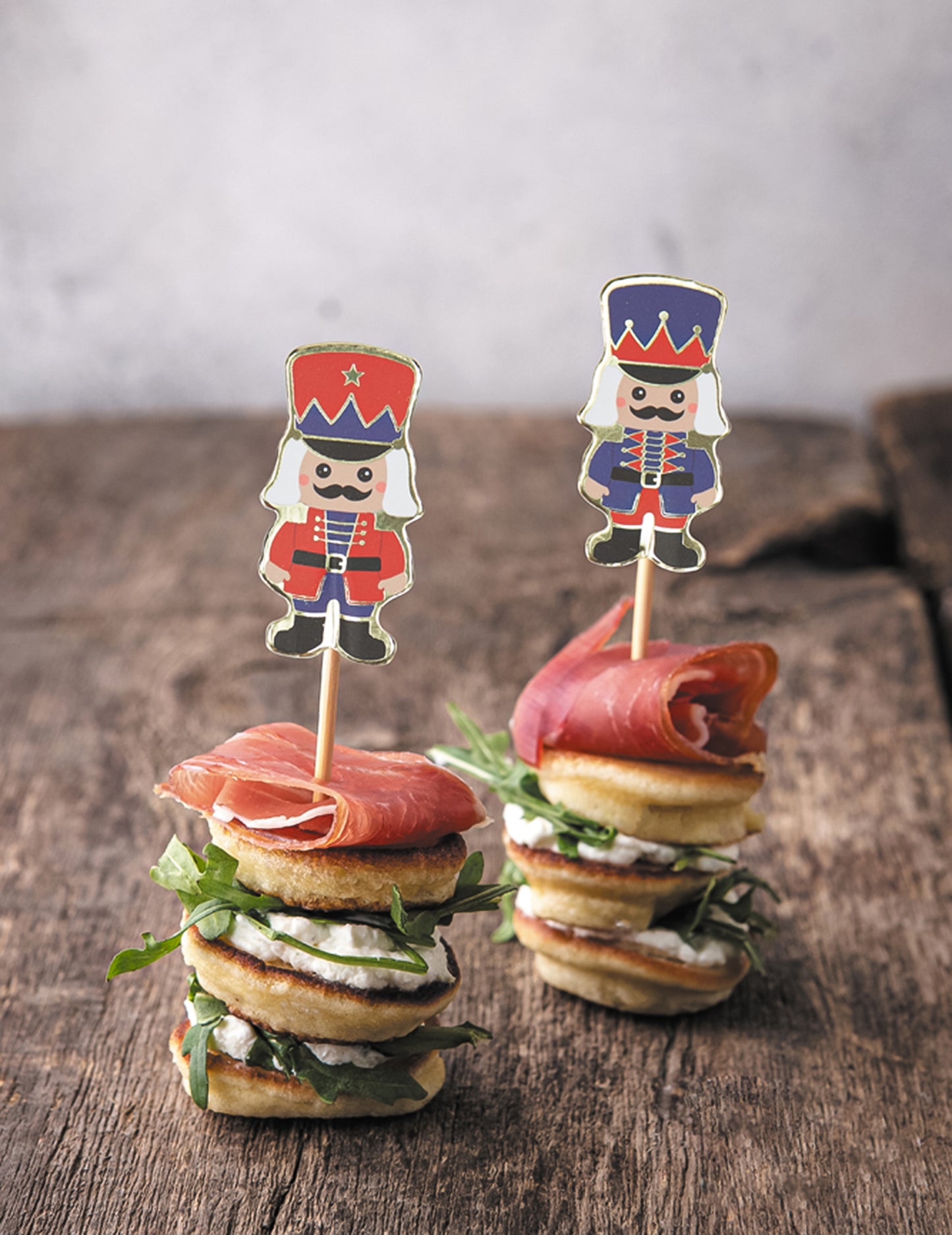 10 db fa diótörő koktélpiszkáló cm