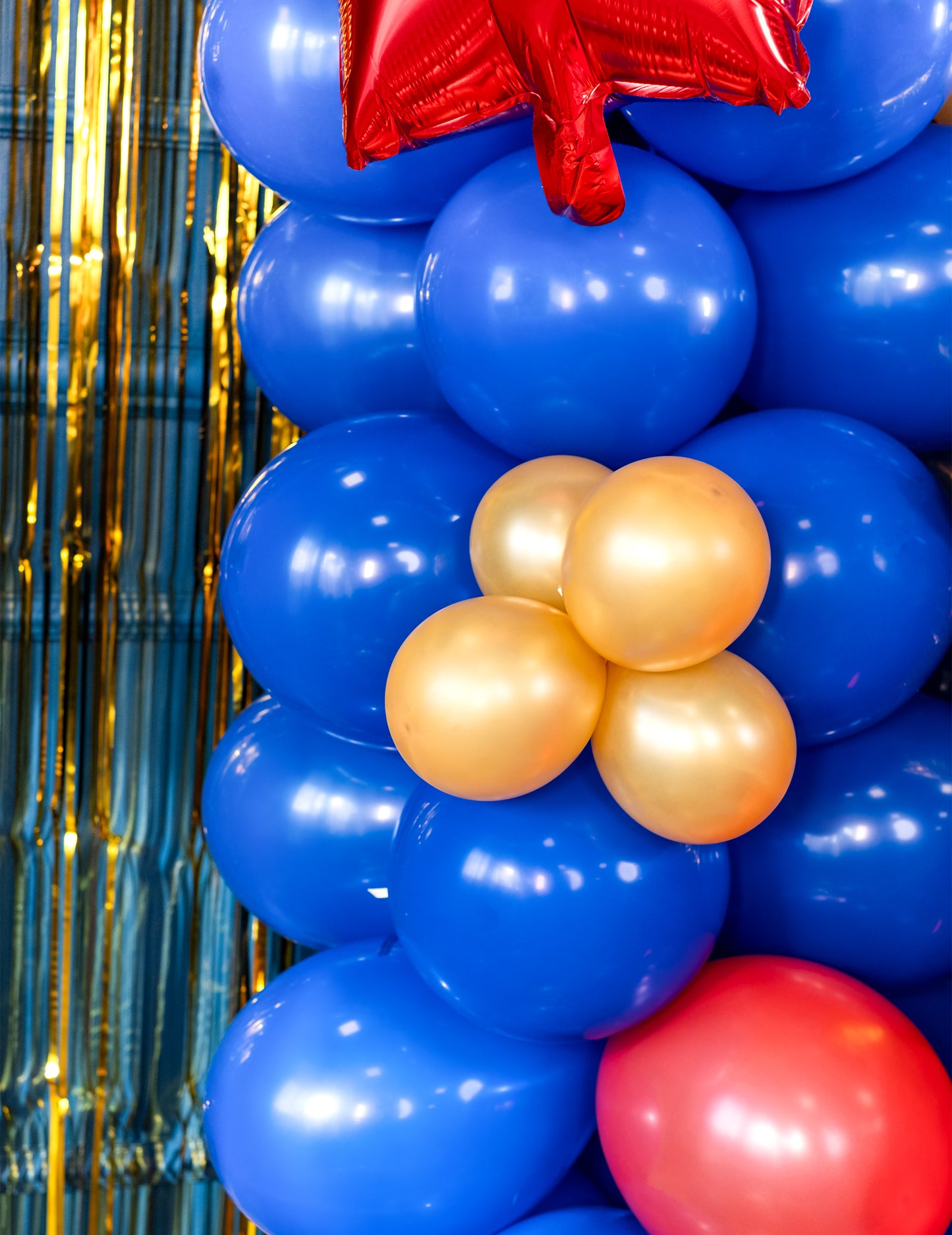 100 mini arany metál latex lufi 13 cm bárkáért