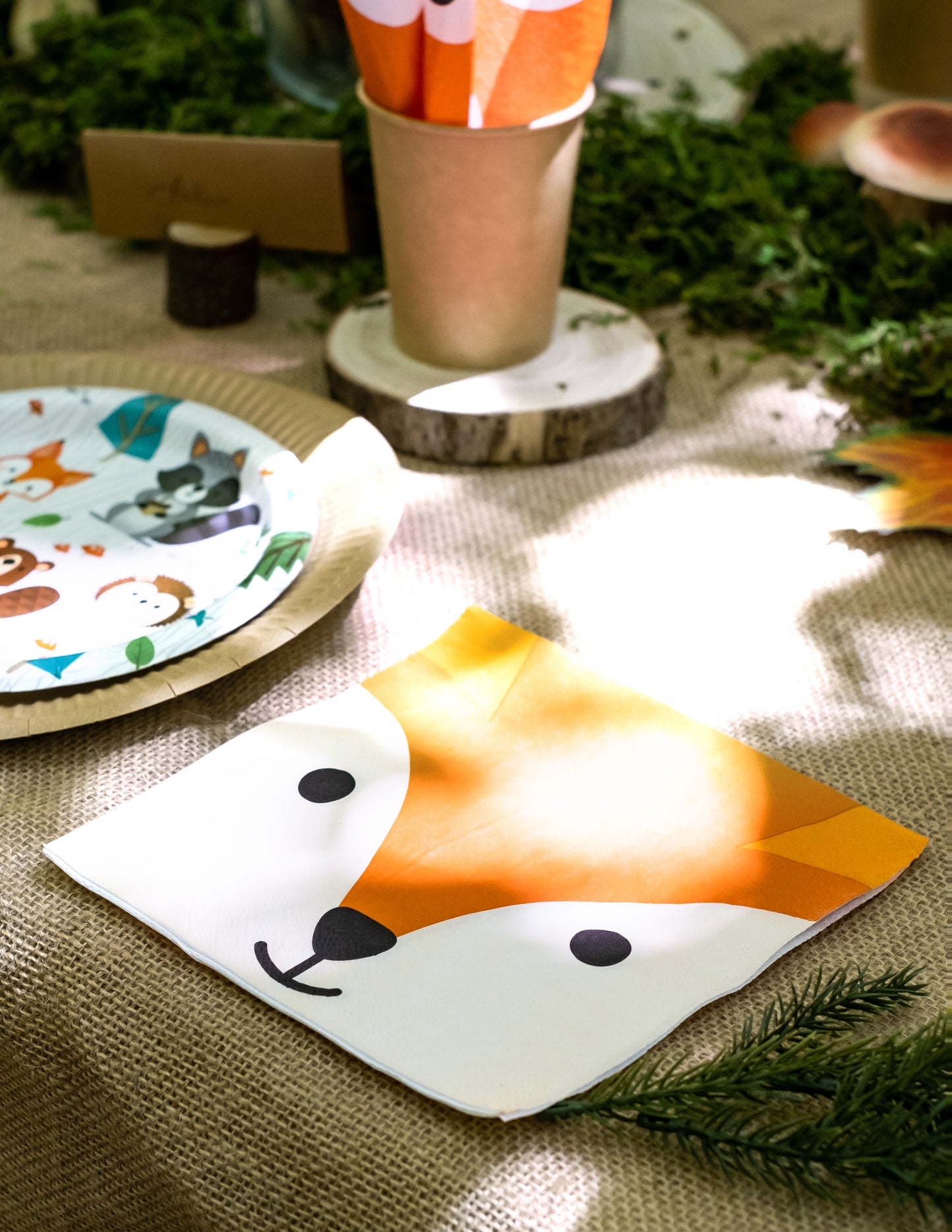 16 db rókafejes papírszalvéta 33 x 33 cm születésnapra