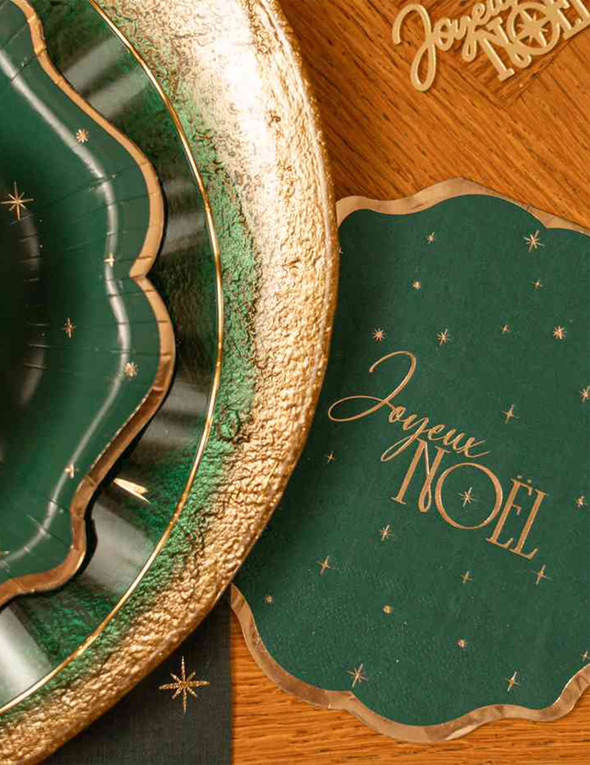 16 serviettes Joyeux Noël L'Intemporel vert anglais et or 32 x 32 cm