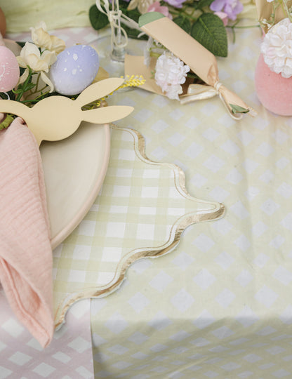 16 db kockás mintás papírszalvéta lila, rózsaszín, sárga, zöld és arany színben, 33x33 cm